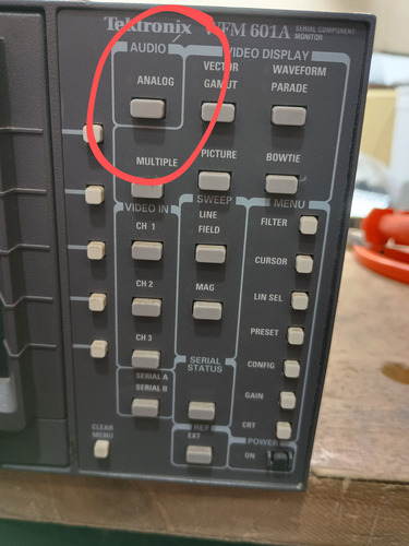 Wave Form Tektronix Wfm 601a