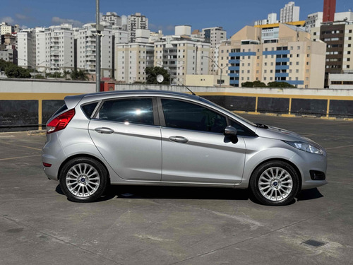 Ford Fiesta 1.6 TITANIUM HATCH 16V FLEX 4P POWERSHIFT