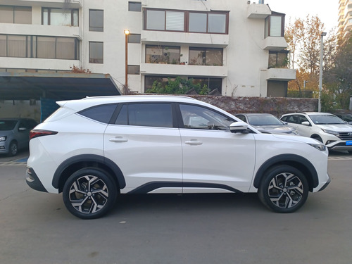 Jac Js8 2022