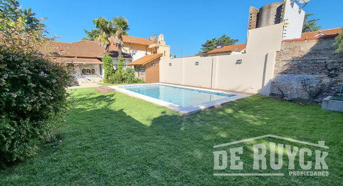 Chalet En Venta En Quilmes Oeste
