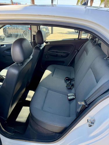 Volkswagen Gol Trend 1.6 Pack I Plus 101cv