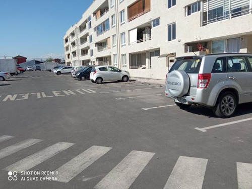 Departamento Av. Cuatro Poniete/glorias Navales