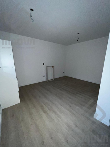 Departamento En Barrio La Aguada, Bariloche. Zona Este ( Planta Alta ) 28