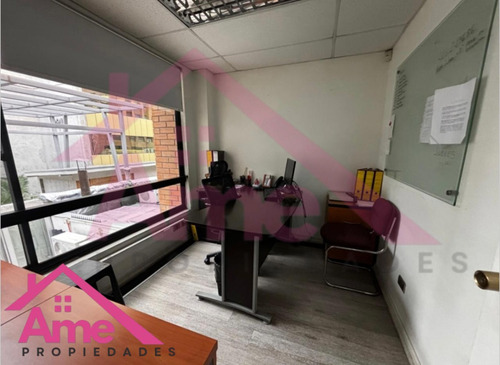 Ame Propiedades Vende Espaciosa Oficina Equipada En Providen