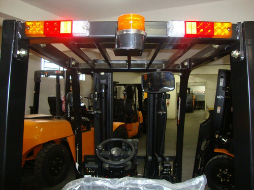Empilhadeira Hangcha Diesel 2,5 Toneladas - Nova