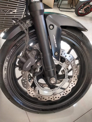 Imagem 5 de 11 de Honda Cb 650 F Abs