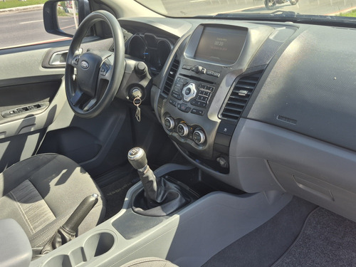 Ford Ranger 2.5 Xlt Cab. Dupla 4x2 Flex 4p