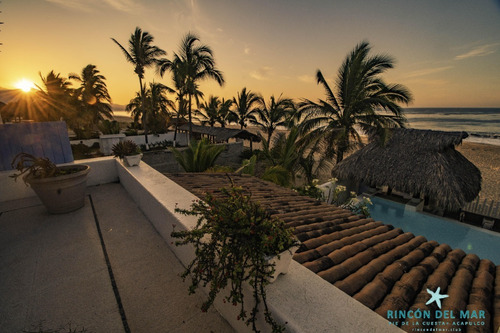 Imagen 6 de 23 de Magnifica Villa Sobre Playa, 27 Huéspedes, Chef Incluido