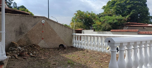 Imagen 15 de 18 de Casa En Venta Para Remodelar En Alto Prado