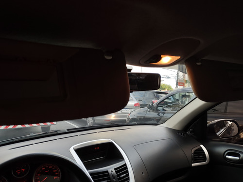 Peugeot 207 1.4 Xr Flex 5p