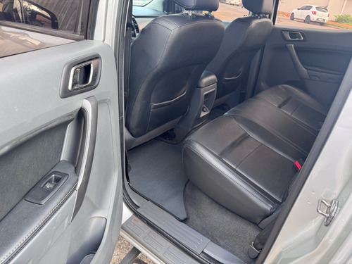 Ford Picape Cabine Dupla Ford Ranger Cabine Dupla 3.2 XLT CD 4x4 (Aut)