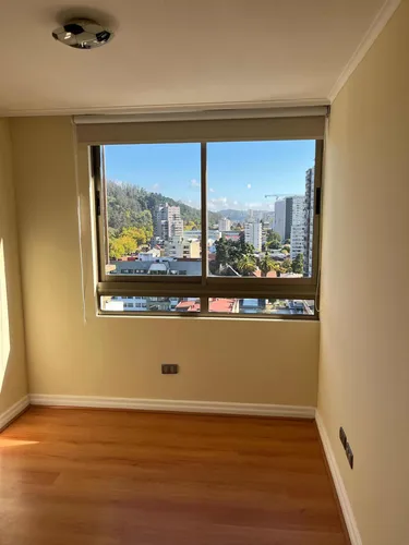 Amplio Departamento A Pasos De La U. De Concepción