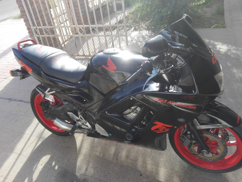 Imagen 4 de 10 de Honda Cbr 600 F3