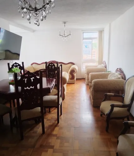 Apartamento En Centro De Medellin 142 M2 Piso 14 (a)