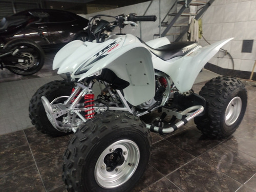 Imagen 13 de 13 de Honda 300