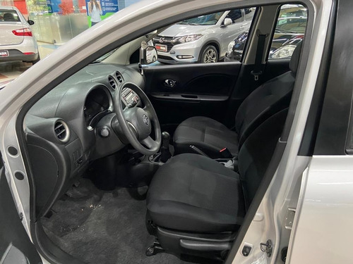 Nissan March Sv 1.6 2013 Prata 4p