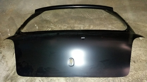 Compuerta Maleta Yaris 2000 2005