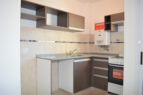 Imagen 7 de 24 de Venta Departamento 2 Ambientes En San Martin Con Balcon Con Renta