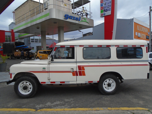 Land Rover Santana 2.4 Extra largo
