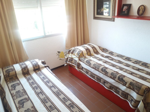 Encantador Departamento Sobre Av Roosevelt Consulte!!- Ref: 2886