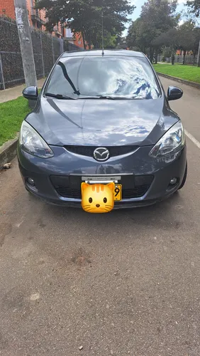 Mazda 2 Automático