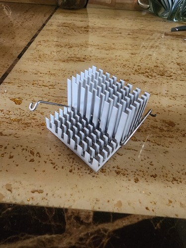 Bloque Disipador Aluminio 40x40mm (Usado)