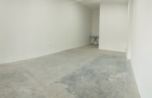 Imagen 4 de 4 de Alquilo Local Comercial En San Benito Por Embajadas. - Pal-010-09-22