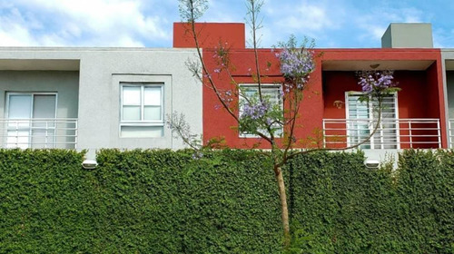 Imagen 2 de 21 de En Venta. Amplia Casa 138m2 + Patio. 3 Dorm. La Giustina Ii