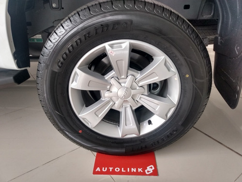 Imagen 4 de 20 de Jac T6 Pick Up Cabina Doble 4x4 0 Km 2023