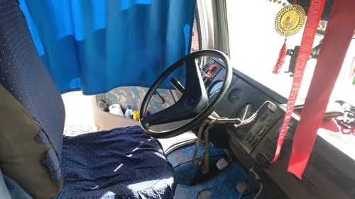 Mercedes 1633 Con Batea