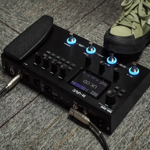 Pedaleira Multiefeitos M-Vave Mk-300 para Guitarra e Baixo Digital