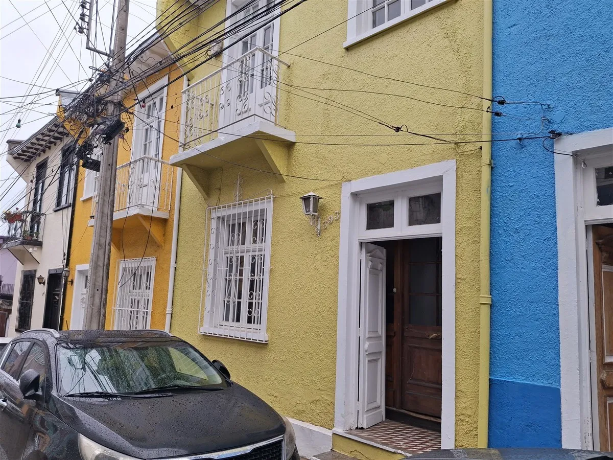 Imagen 3 de 24 de Casa Venta 2 Pisos 3 Dorm. Valparaíso Cerro Florida