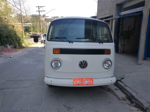 Imagem 2 de 8 de Volkswagen Kombi 2000 1.6 2p Gasolina