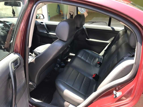 Volkswagen Polo Sedan 2008 1.6 Comfortline Total Flex 4p