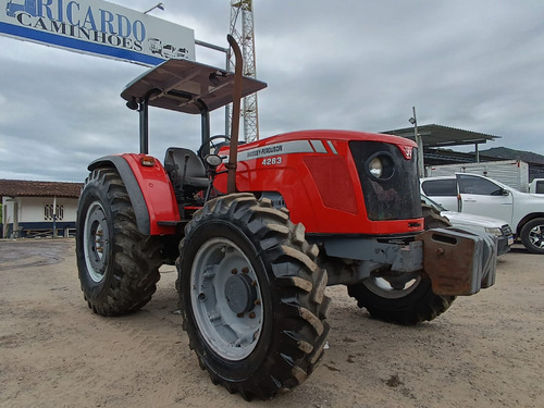 Trator Massey- Ferguson 4283 4x4