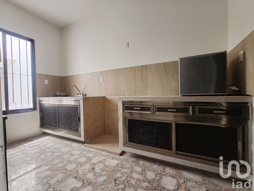 Venta Casa 5 Ambientes Ricardo Flores Magón