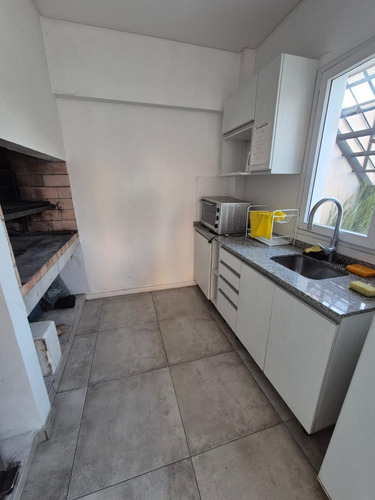 Departamento 2 Ambientes Con Cochera En Banfield Este