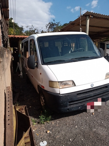 Imagem 3 de 4 de Fiat Ducato 2004 2.8 Td 5p Van 2135 Mm