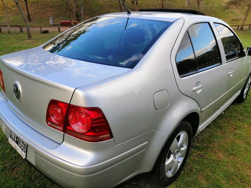 Imagen 5 de 15 de Volkswagen Bora 2.0 Trendline 115cv 2008