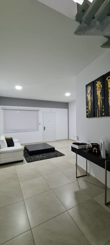 Imagen 11 de 14 de Venta De Casa En Trigal Centro 336mts Alexandra Ramírez 0414-704-1922