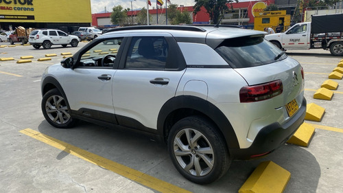 Imagen 13 de 25 de Citroen C4 Cactus
