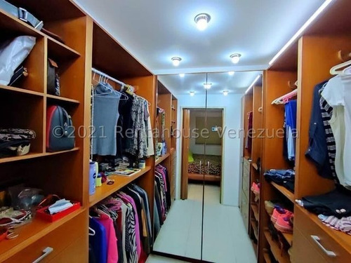 Imagen 13 de 18 de Apartamento En Venta Urb Base Aragua -arco Iris Suites 22-7752 Gjg