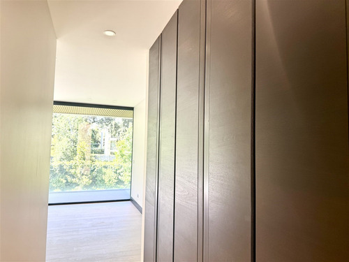 Exclusivo Dpto En Arriendo De 4hab/6b/3e/bod/serv/san Damian