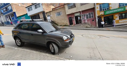 Hyundai Tucson 2.0 Gl 4x2