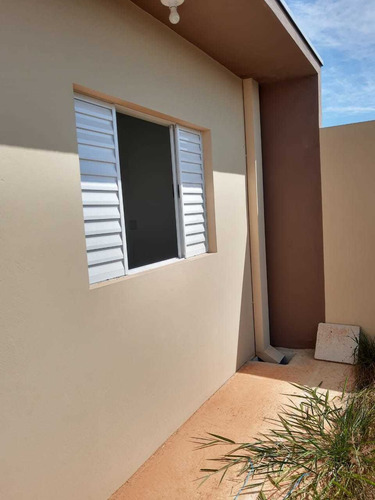 Casa À Venda Na Rua Luís Rossi, Jardim Irene, Iperó - Sp - Liv-7863