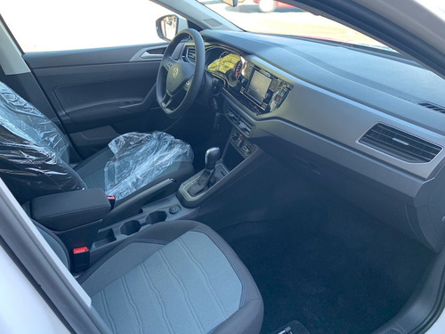 Volkswagen Nivus Comfortline 200 Tsi At