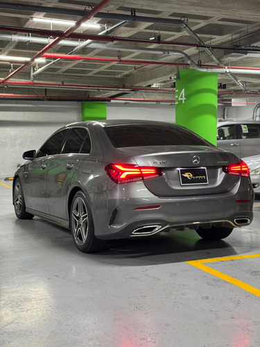 Mercedes Benz A180 2022