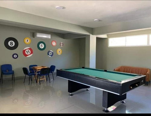 Referencia Em#0044alquiler De Majestuso Apartamento