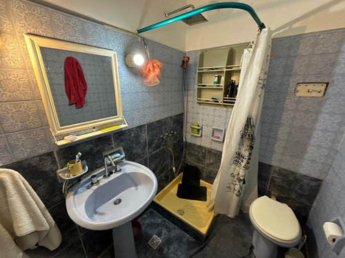 Venta Casa A Reciclar En Planta Alta Rosario - Echesortu