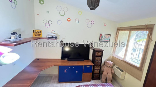 Fg Townhouse En Venta En La Unión 25-19620 Jel